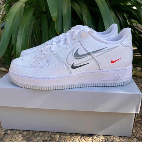Nike Shoes - Nike Air Force 1